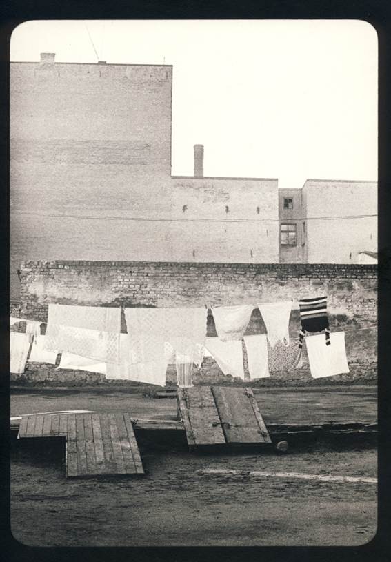 Egons Spuris The Proletarian Districts of Riga in the Late 19th and Early 20th Century