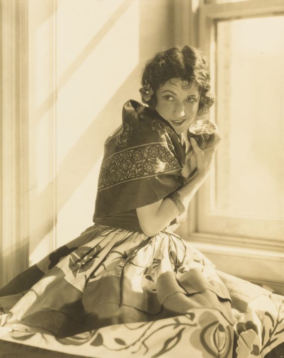 5.	Edvards Steihens (Edward Steichen). Eleanora Peintera. 1924. Sudraba želatīna kopija. Luksemburgas Nacionālā vēstures un mākslas muzeja kolekcija © 2014 The Estate of Edward Steichen / Artists Rights Society (ARS), New York